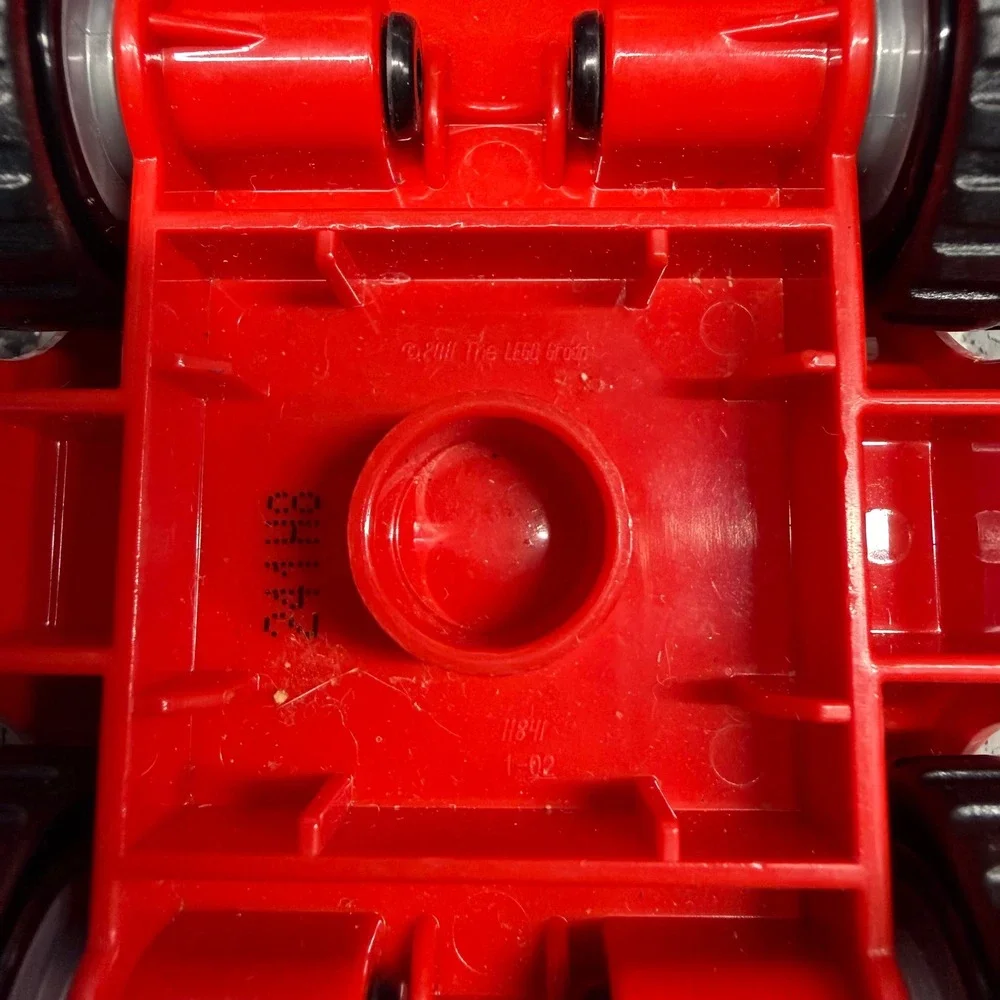 LEGO Duplo Vehicle Base Chassis Lot 4pc Red Black Rolling Car Train Parts 2011